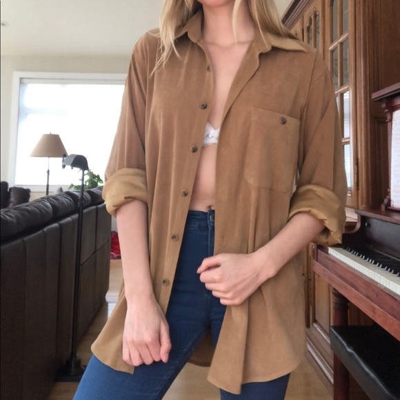 Blouse - Picture 2 of 5